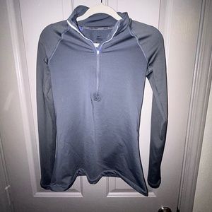 Nike Pro Half-Zip Women’s Medium